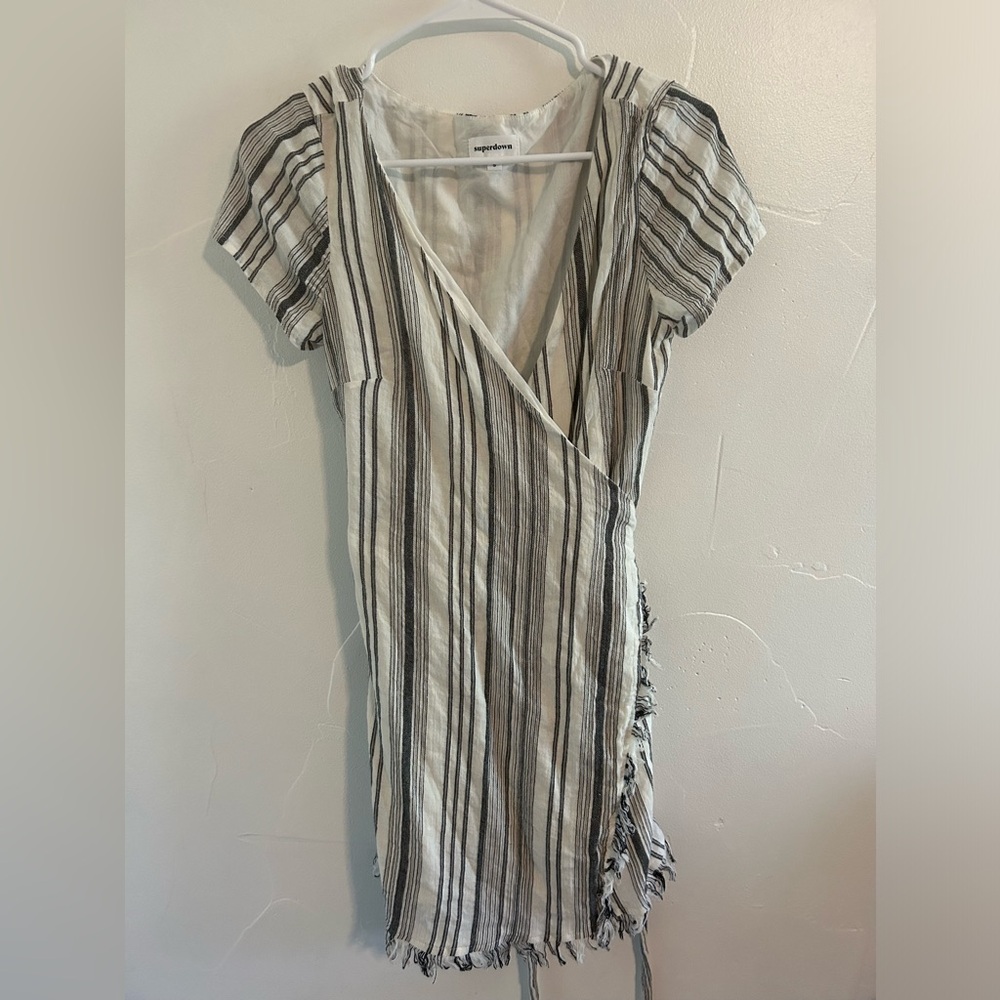 Superdown Linen mini Wrap Dress with fringe